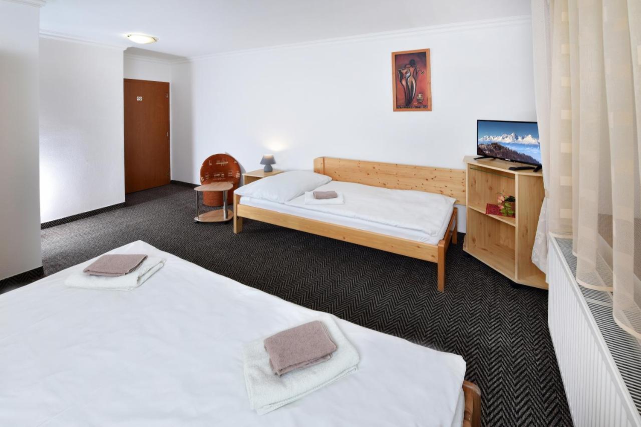 Vila Martina Otel Poprad Dış mekan fotoğraf